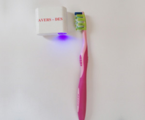 Бактерицидный очиститель зубной щётки "АВЕРС-ДЕЗ"