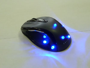 MATRIZ COM RADIADORES MONOCROMÁTICOS DO ESPECTRO VISIVEL DA LUZ PARA O MOUSE DE COMPUTADOR "AVERS-STREAM" CT 6342-001-58668926-2011